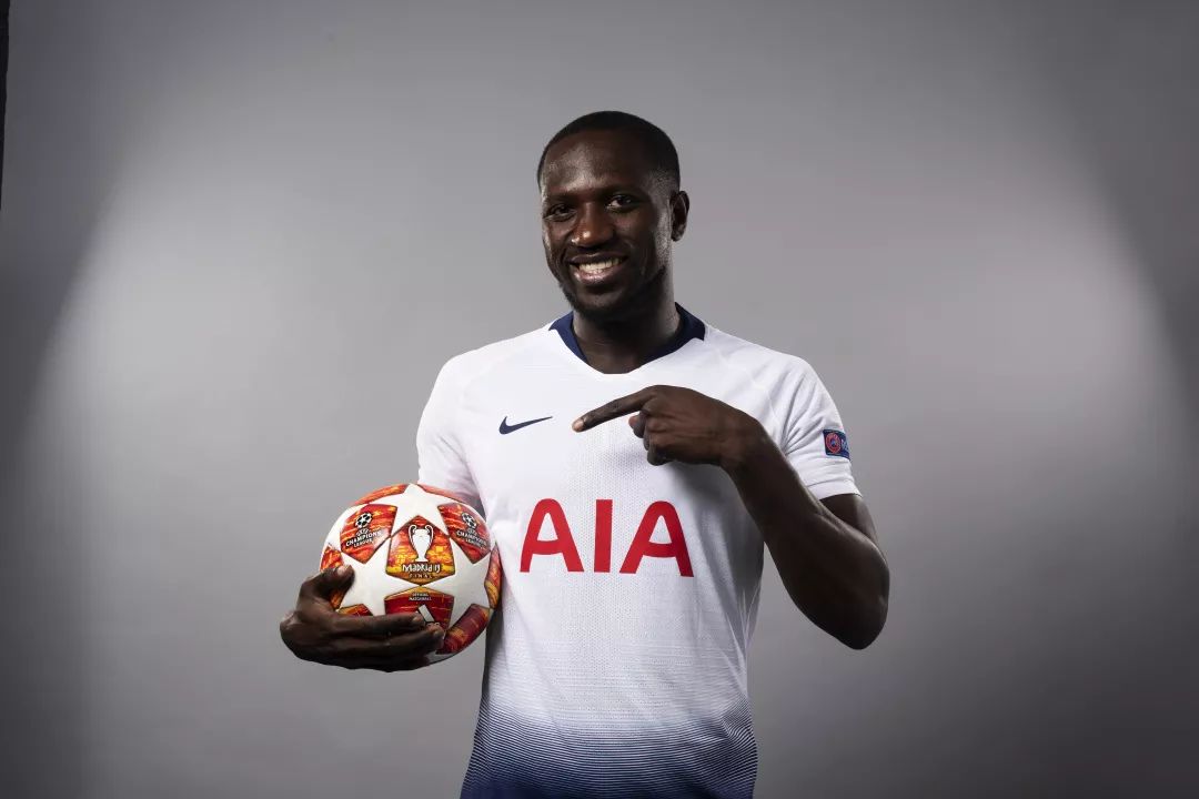 欧冠倒计时，丹佛掘金赛前远射贴柱，细节引发关注，震撼外界，身体对抗强度拉满